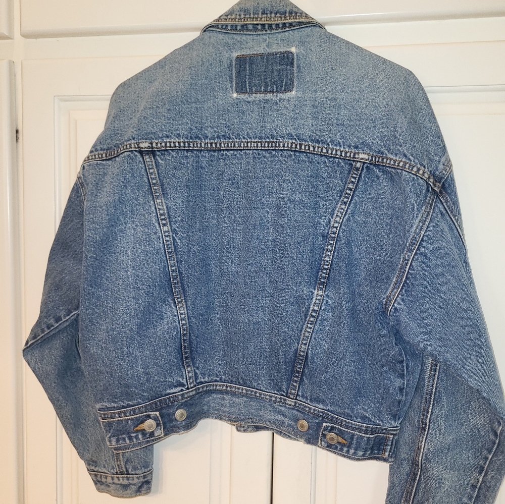 1980's Jordache Blue Denim Jacket - Picture 4 of 9